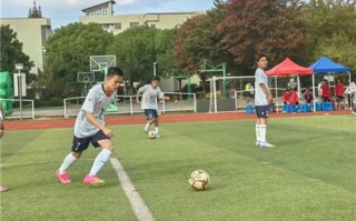 青少年去哪学足球好一点，青少年去哪学足球好一点呢